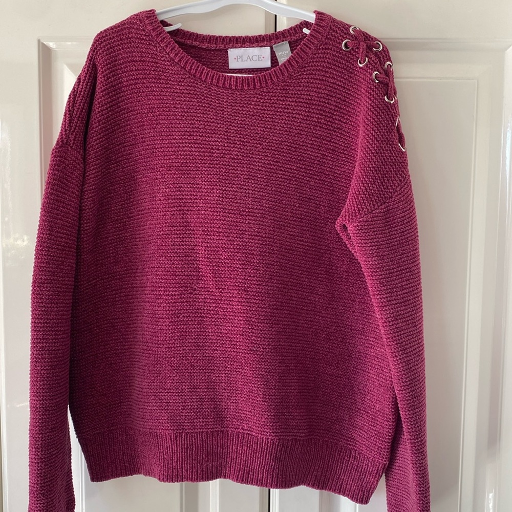Girl’s 10-12 sweater